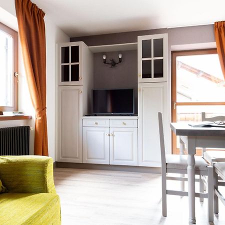 Chalet Ginepro Aparthotel Santa Caterina Valfurva Exteriör bild